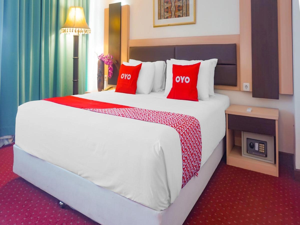 Oyo 3967 Hotel Pantai Wisata มากาซาร์ ภายนอก รูปภาพ