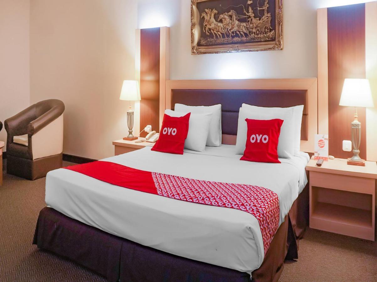 Oyo 3967 Hotel Pantai Wisata มากาซาร์ ภายนอก รูปภาพ