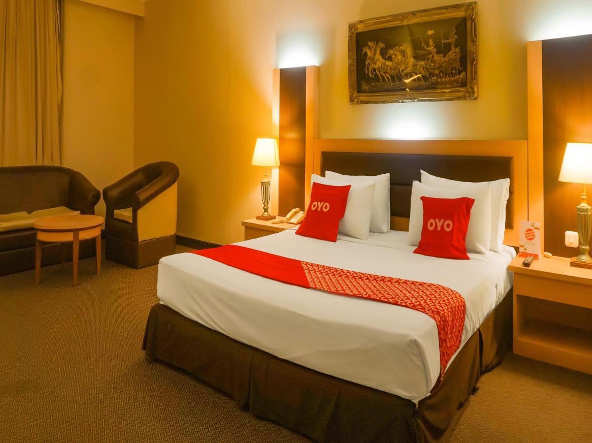 Oyo 3967 Hotel Pantai Wisata มากาซาร์ ภายนอก รูปภาพ