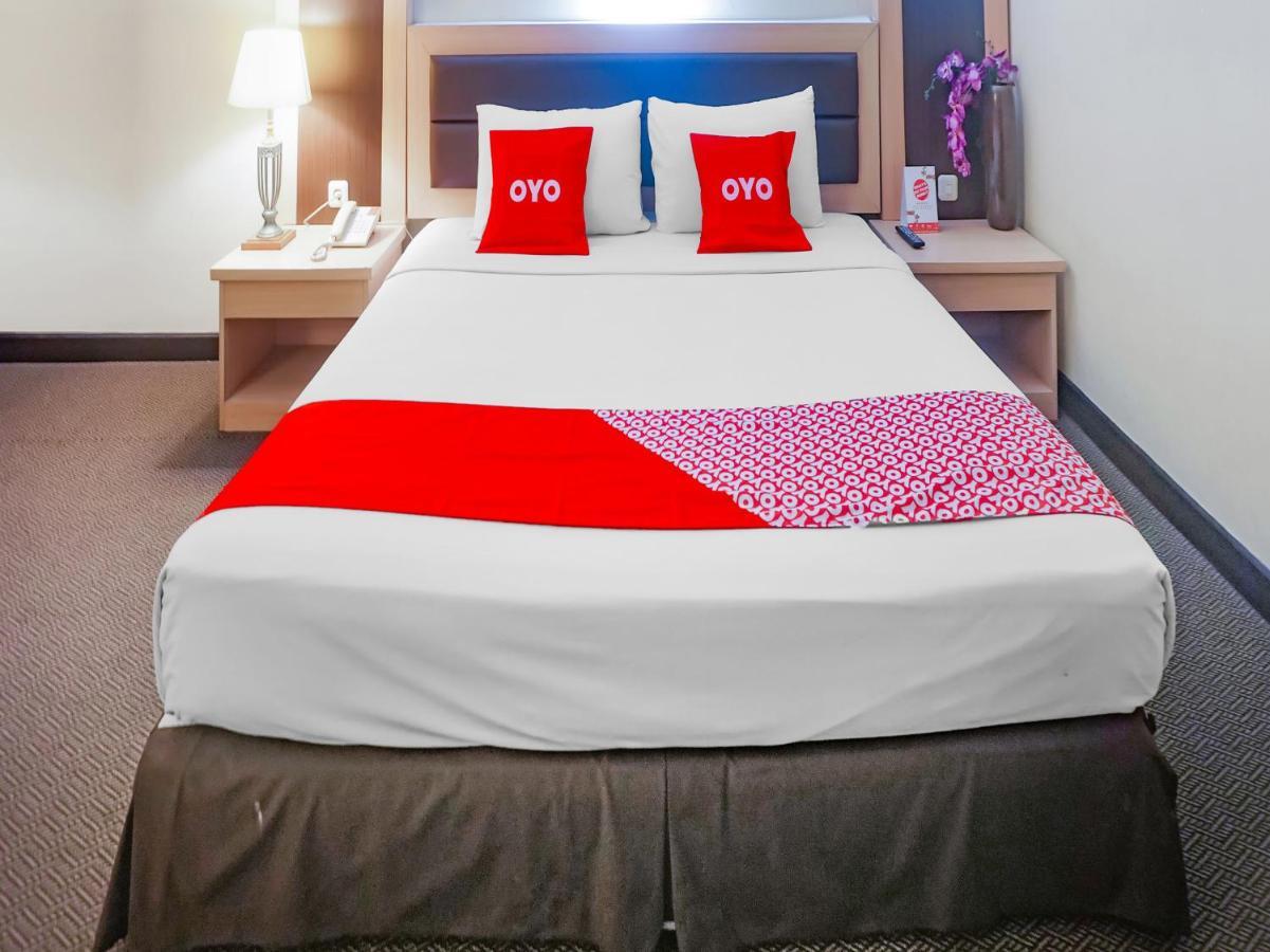 Oyo 3967 Hotel Pantai Wisata มากาซาร์ ภายนอก รูปภาพ