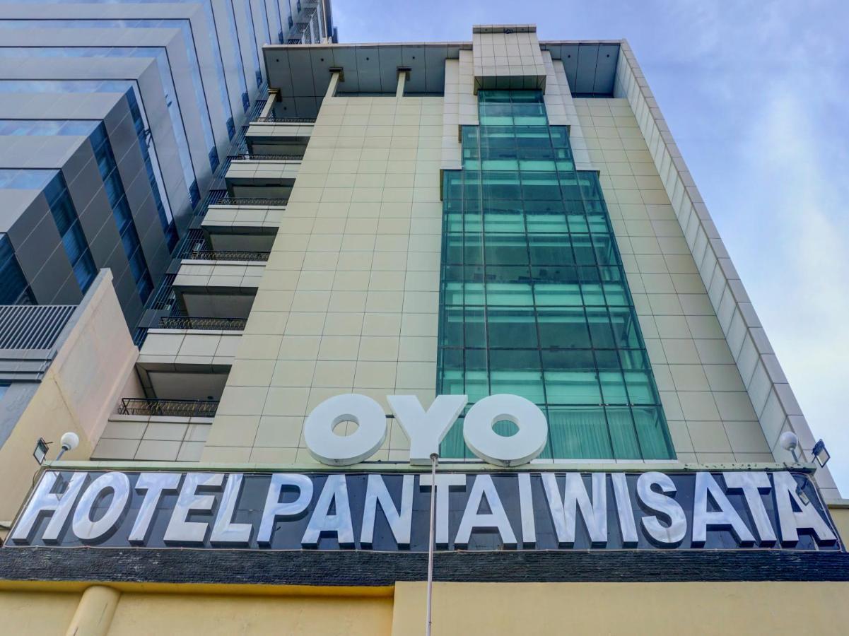 Oyo 3967 Hotel Pantai Wisata มากาซาร์ ภายนอก รูปภาพ