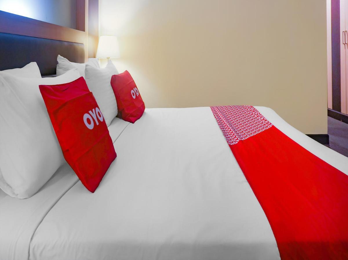 Oyo 3967 Hotel Pantai Wisata มากาซาร์ ภายนอก รูปภาพ