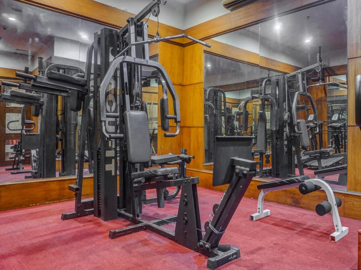 Oyo 3967 Hotel Pantai Wisata มากาซาร์ ภายนอก รูปภาพ