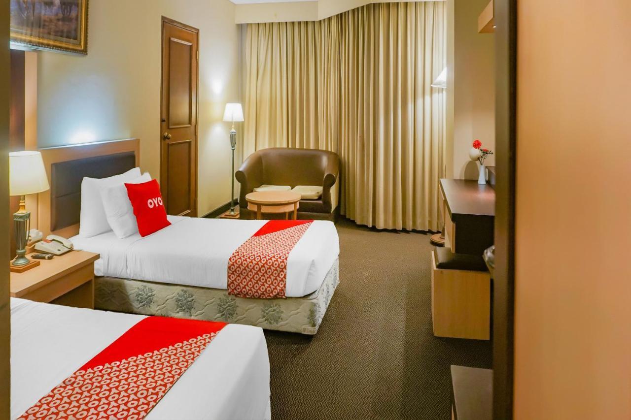 Oyo 3967 Hotel Pantai Wisata มากาซาร์ ภายนอก รูปภาพ